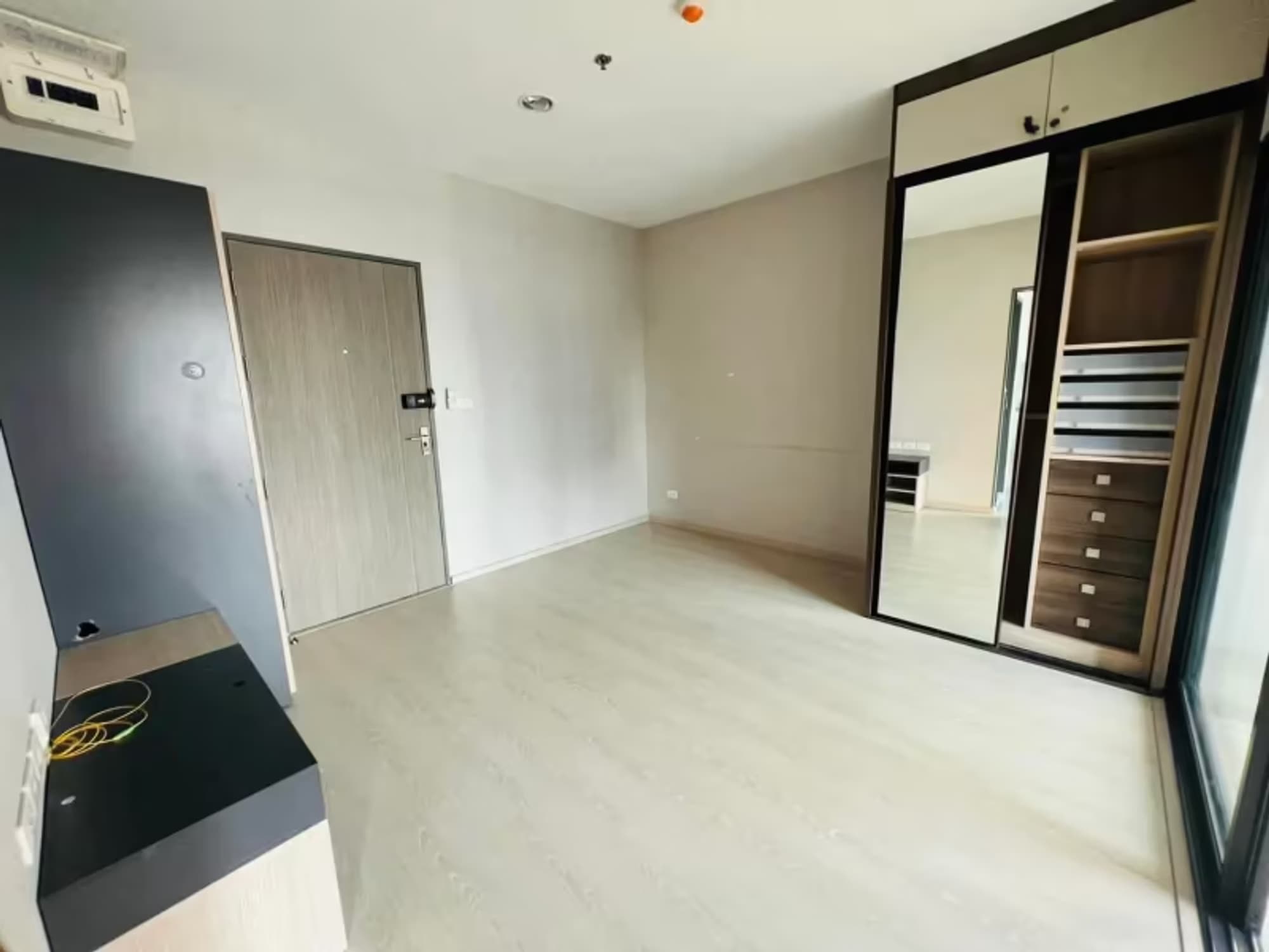 1 Bedroom Condo - Image 7