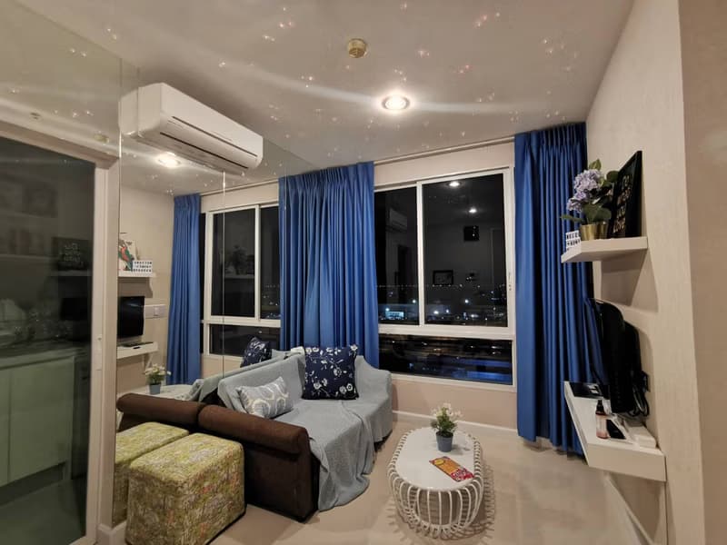 1 Bedroom Condo