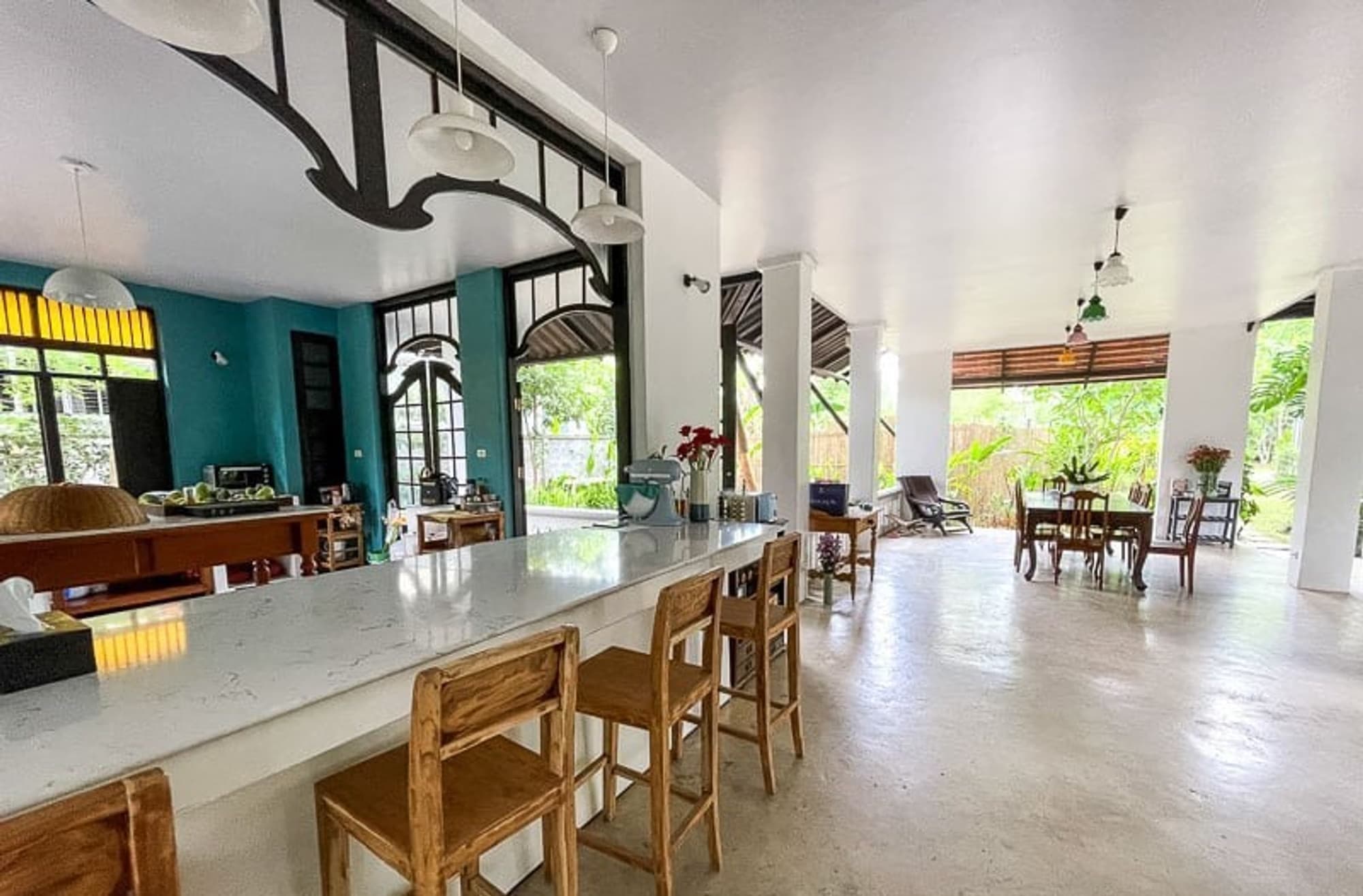 5 Bedroom House - Image 14