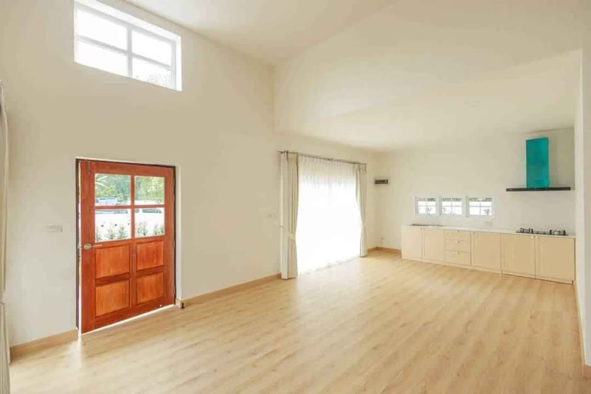 House for Rent, Sale in Nam Phrae, Hang Dong. - Image 4