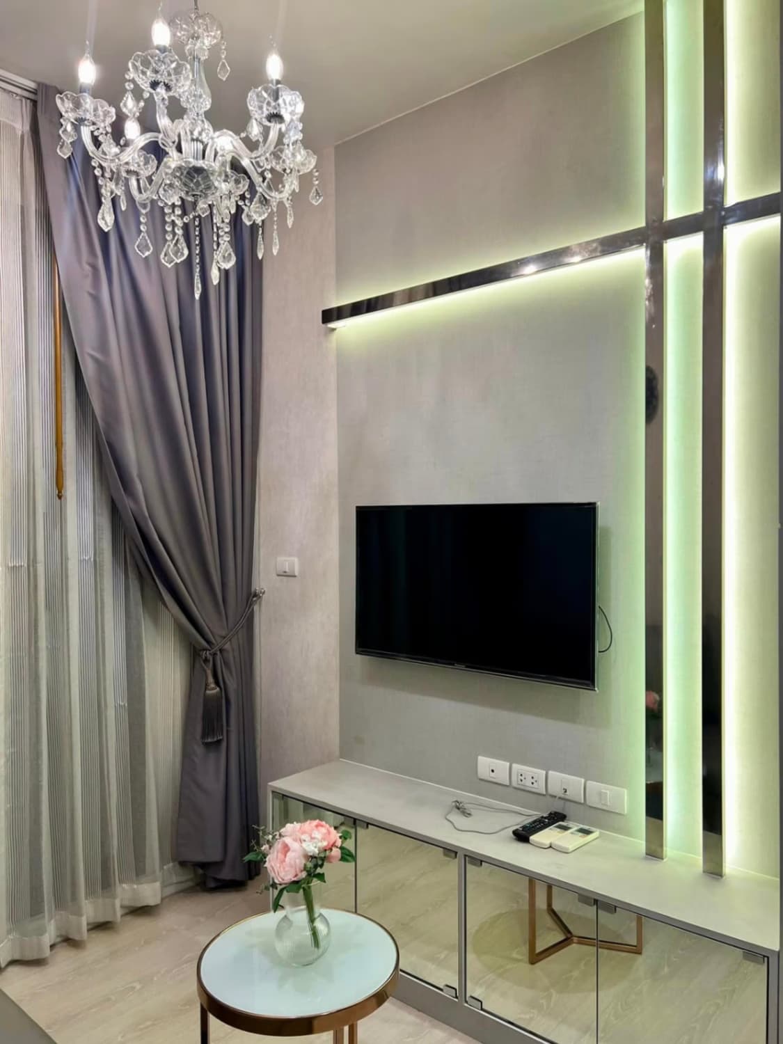 1 Bedroom Condo - Image 10