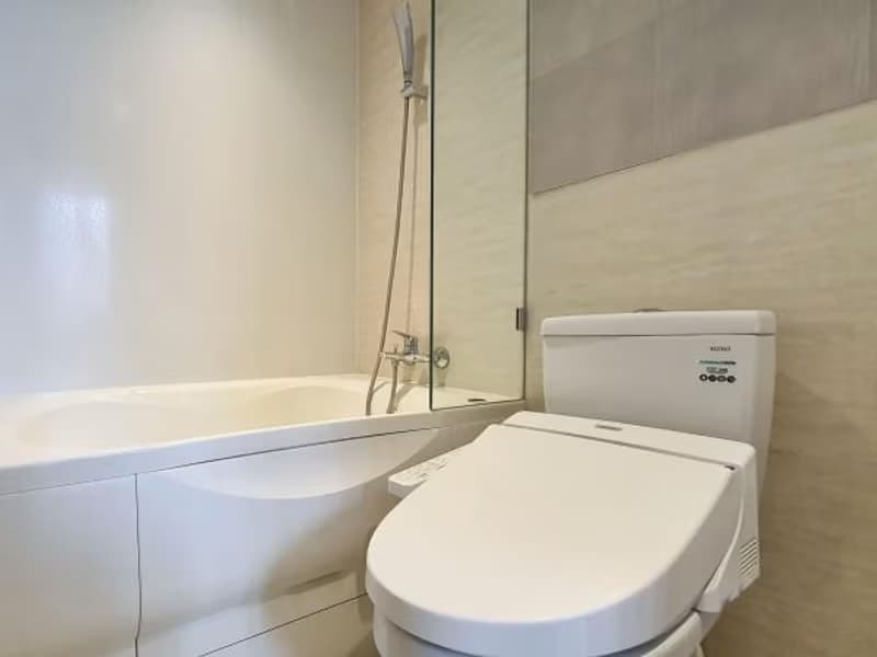 1 Bed Condo for Rent and Sale in Watthana
