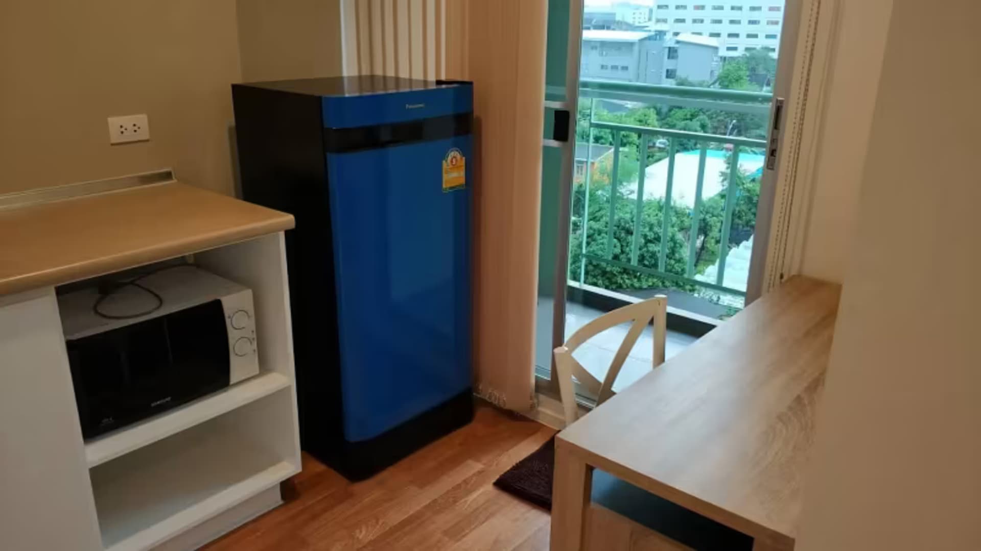 1 Bedroom Condo - Image 6