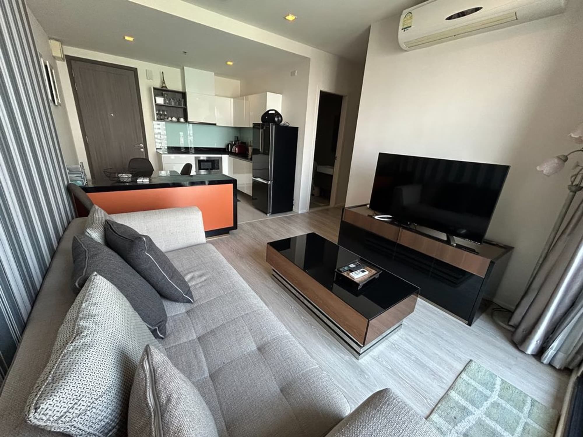 2 ห้องนอน undefined สำหรับ ขาย ใน ดินแดง - Image 1