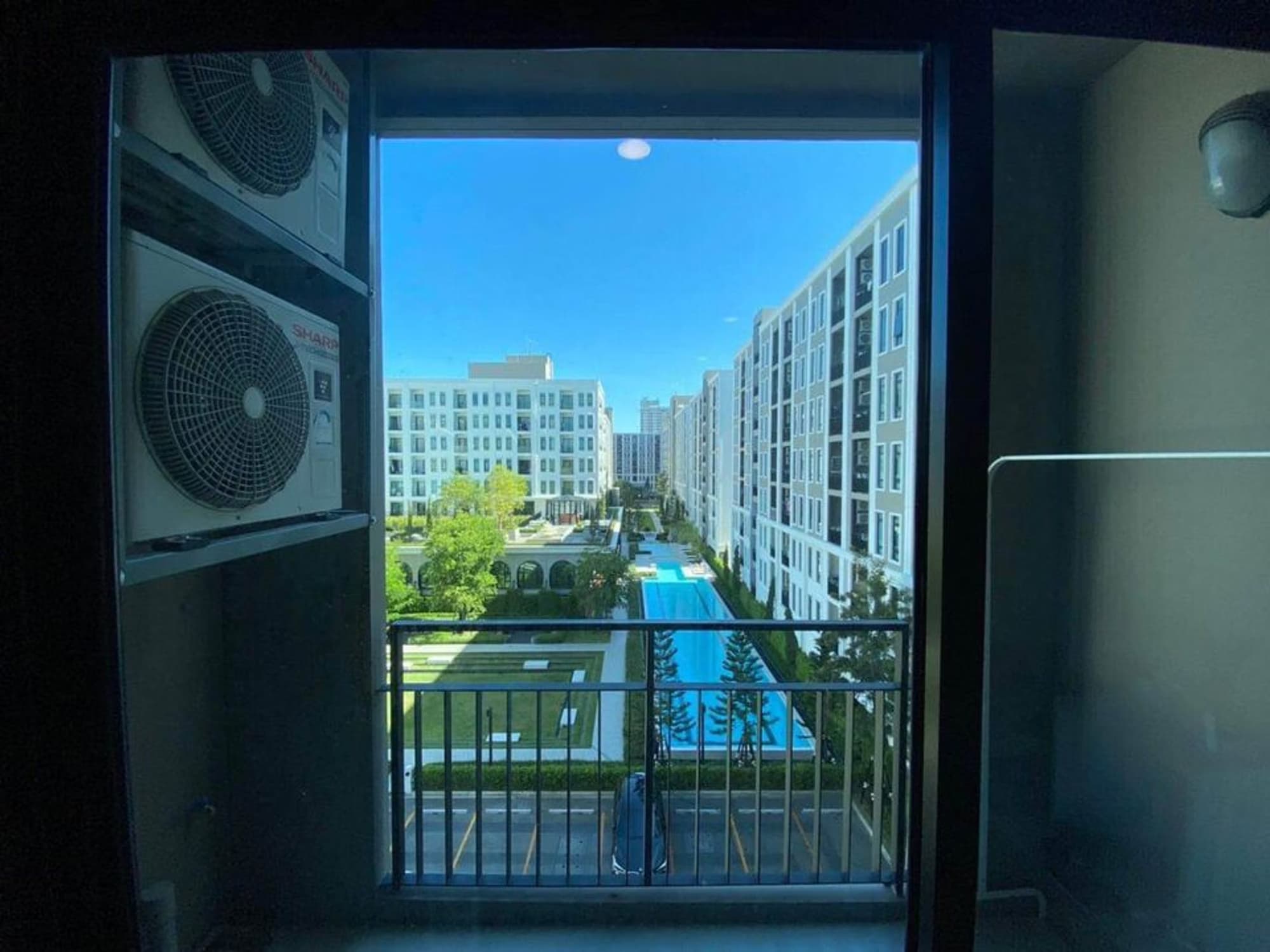 1 Bed Condo for Rent  Near Phra Ram 9 MRT - Image 6