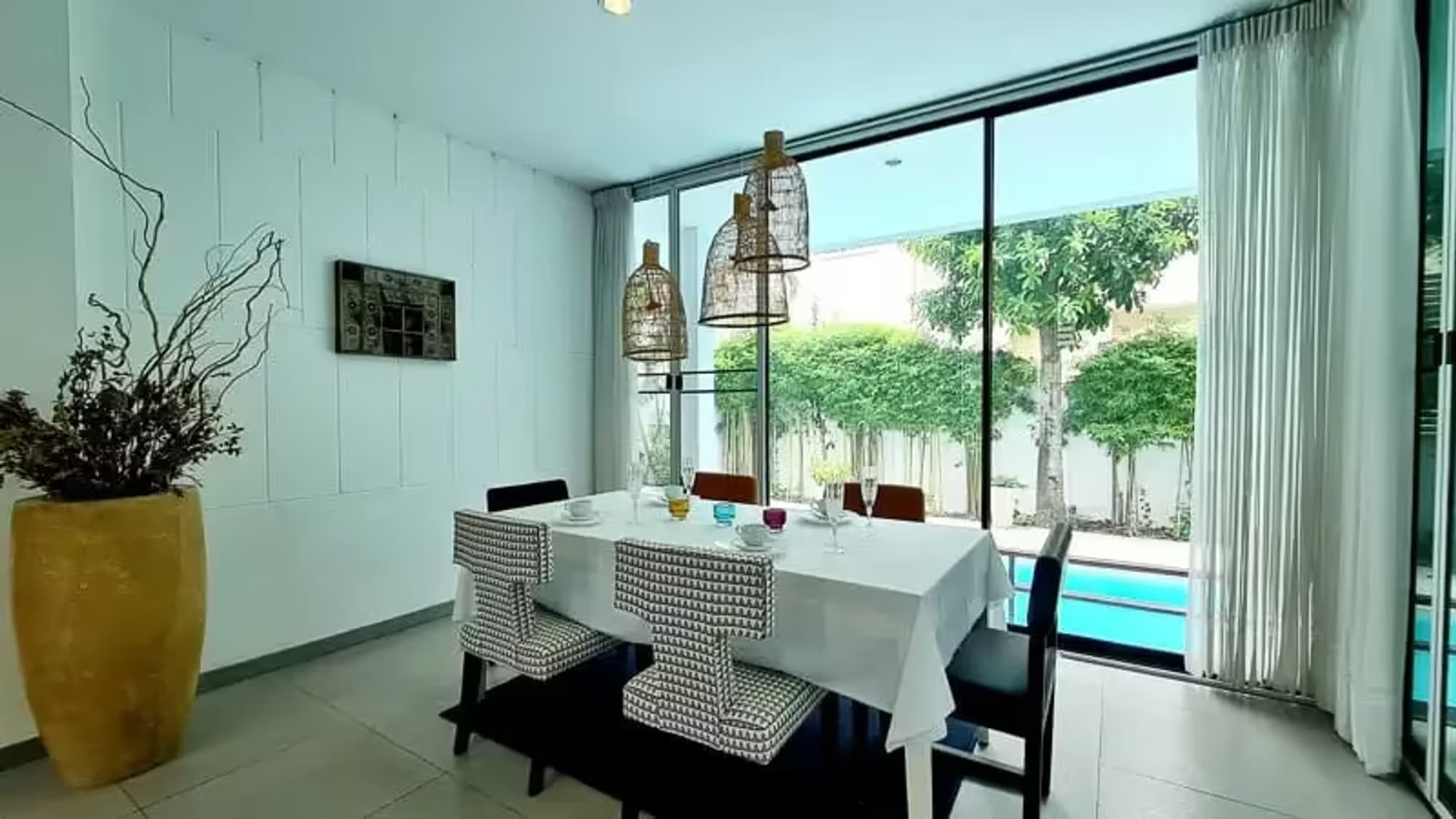 4 Bedroom House - Image 24