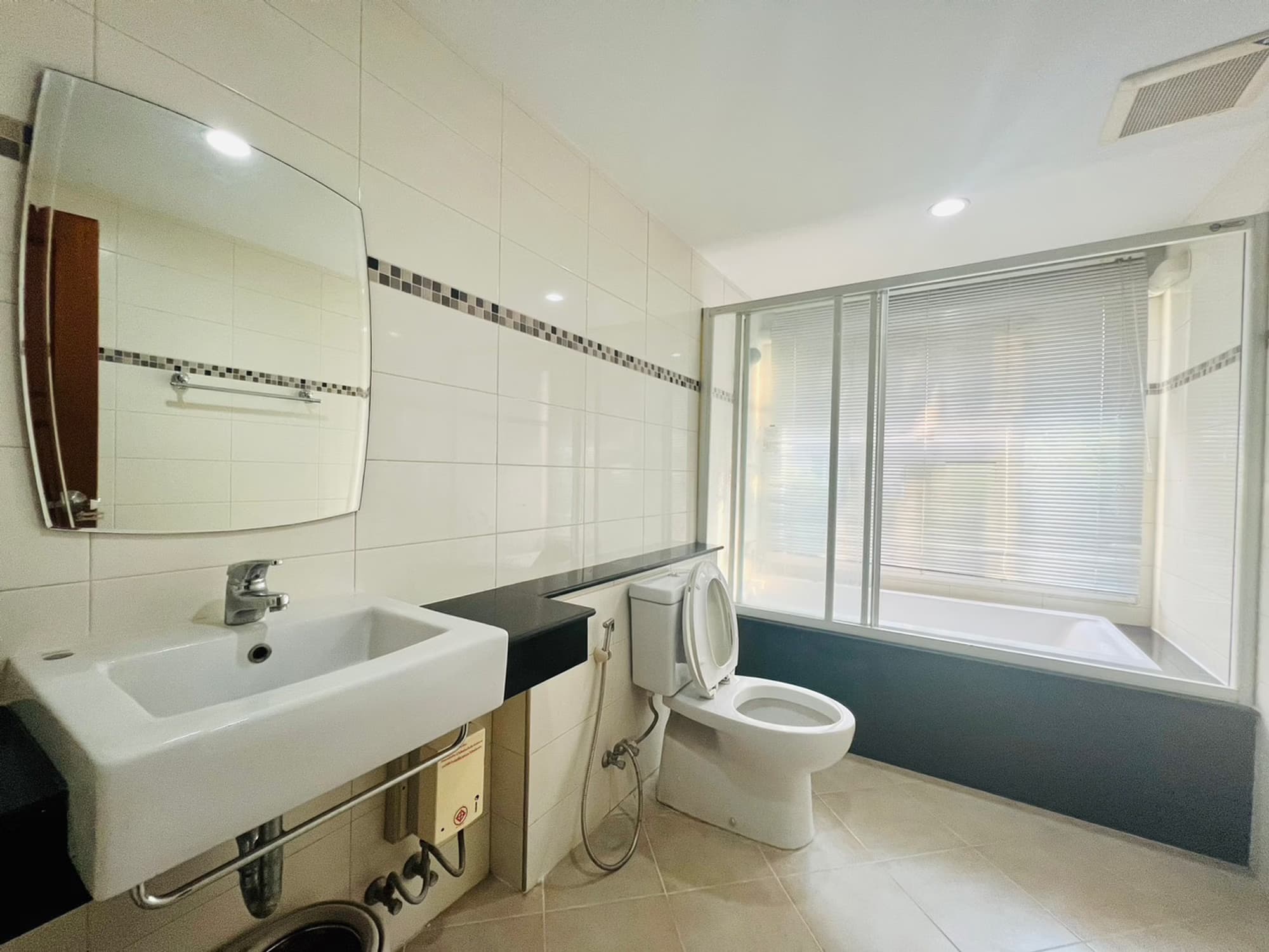 1 Bed Condo for Rent and Sale in Mueang Chiang Mai - Image 23