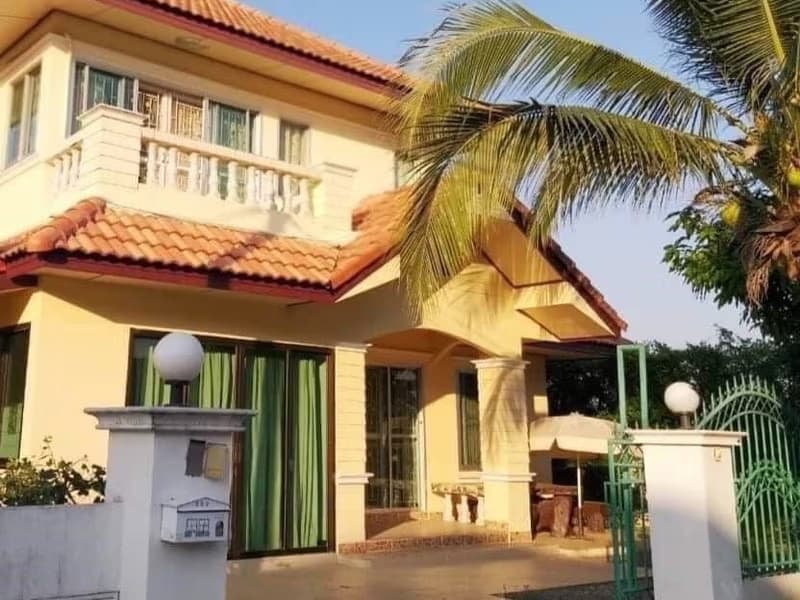 3 Bed House for Rent in San Sai