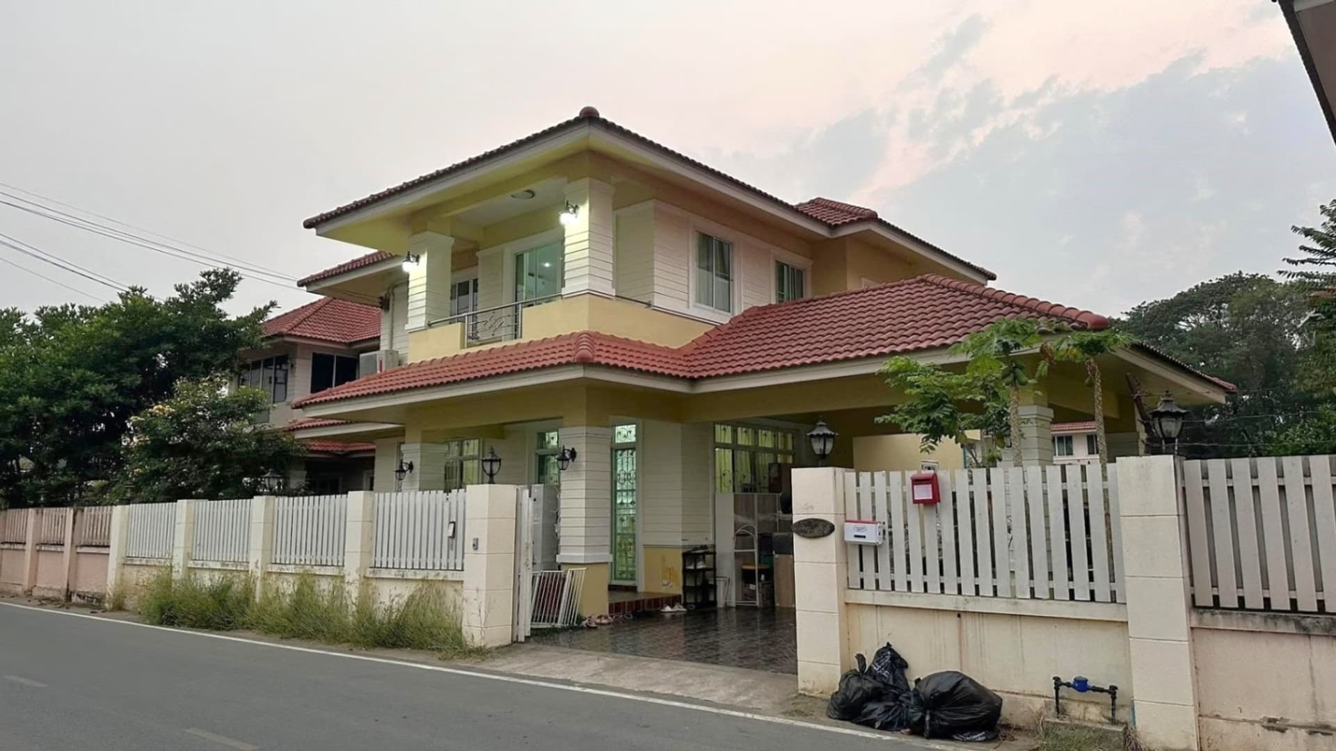 4 卧室 别墅 用于 出租 在 Mueang Chiang Mai District - Image 1