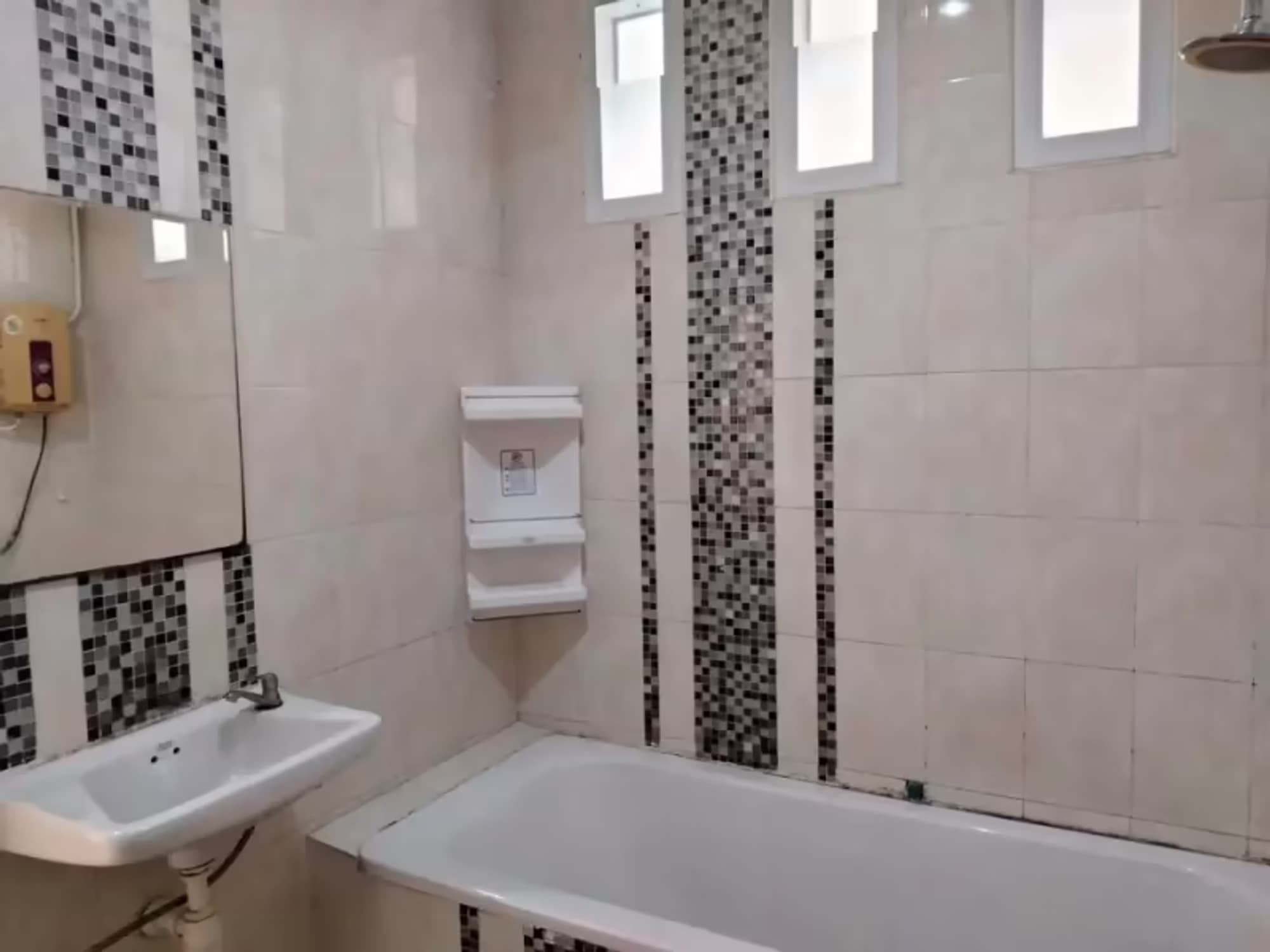  - Image 6
