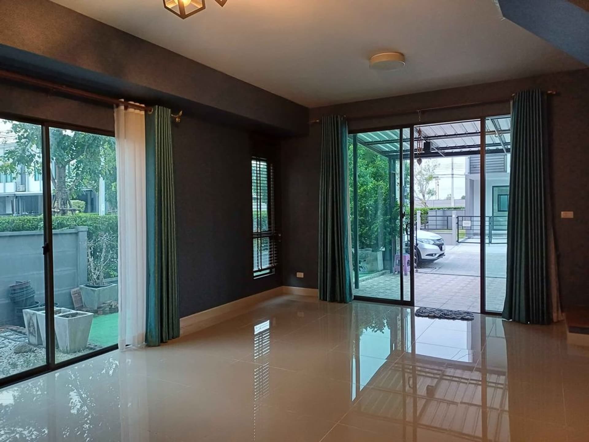 Townhouse for Rented, Sale at Pleno Bangna-Onnut - Image 3