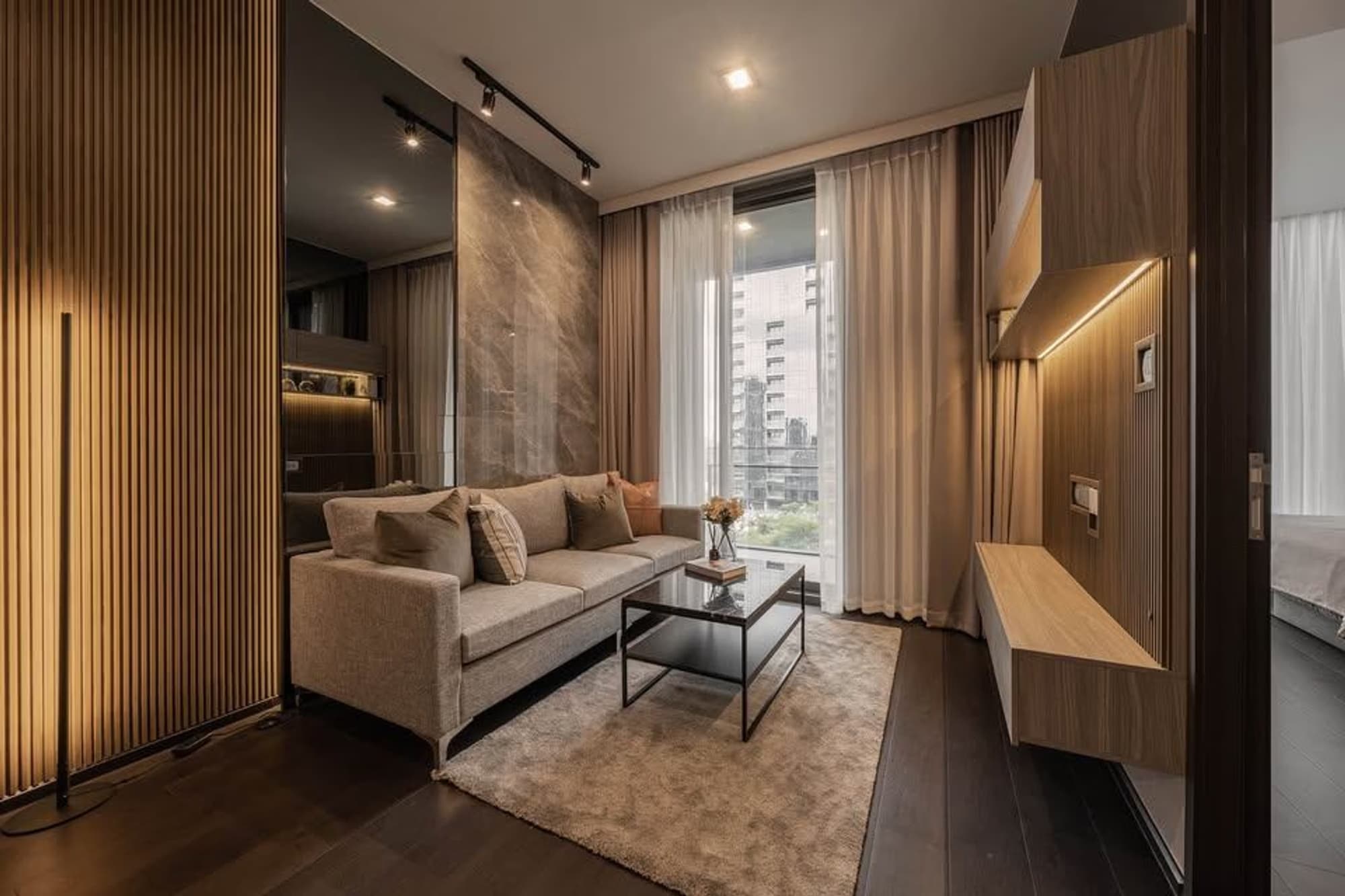 1 Bed Condo for Rent and Sale in Watthana - Image 2