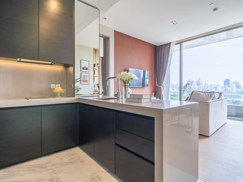 1 Bed Condo for Sale in Bang Rak