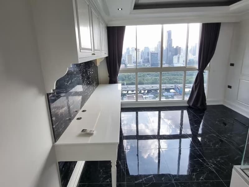2 Bedroom Condo