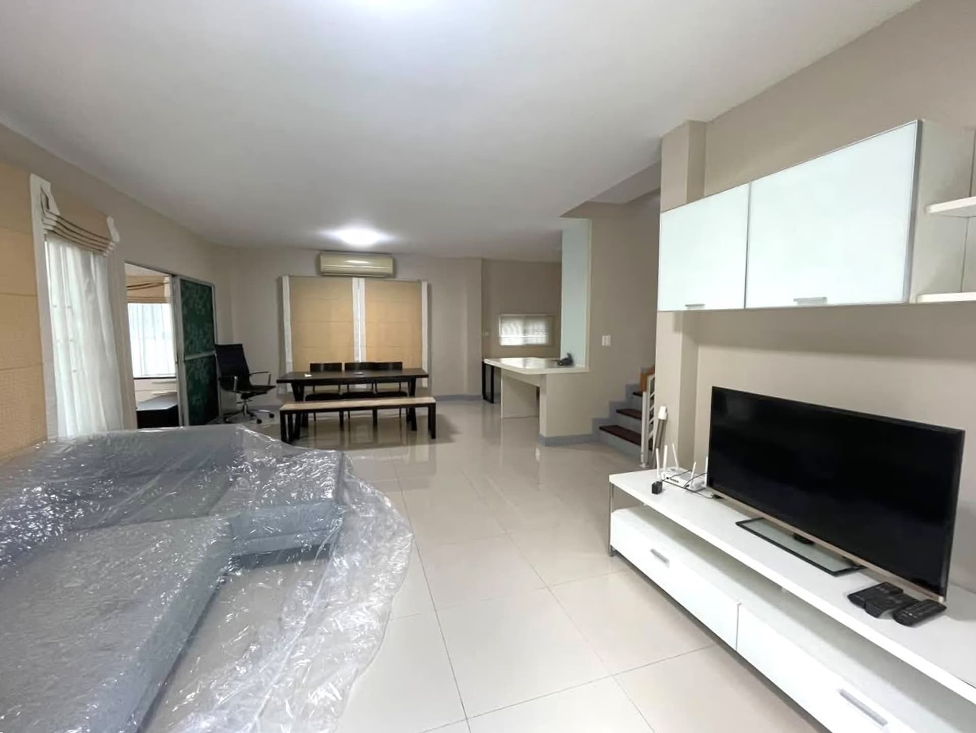 4 ห้องนอน บ้าน สำหรับ จำหน่าย ใน San Sai District - Image 3