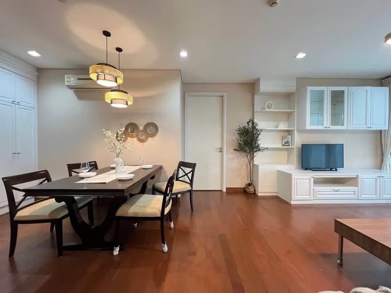 2 Bed Condo for Rent in Watthana
