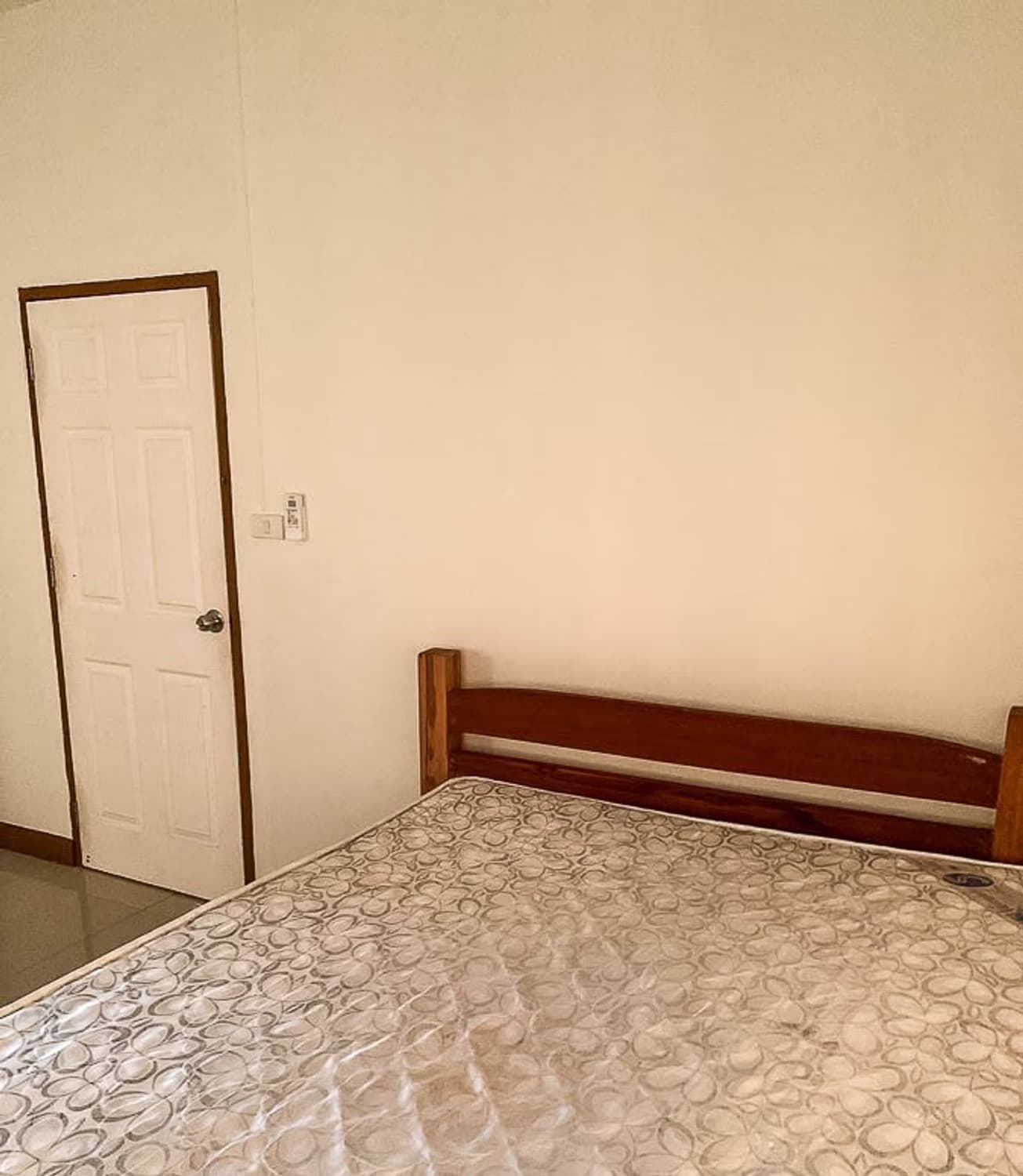 3 Bedroom House - Image 9