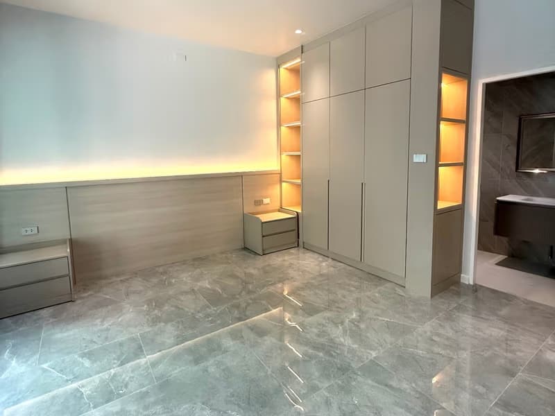 4 Bed House for Sale in Hang Dong