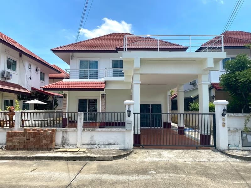 3 Bed House for Rent and Sale in Hang Dong District
