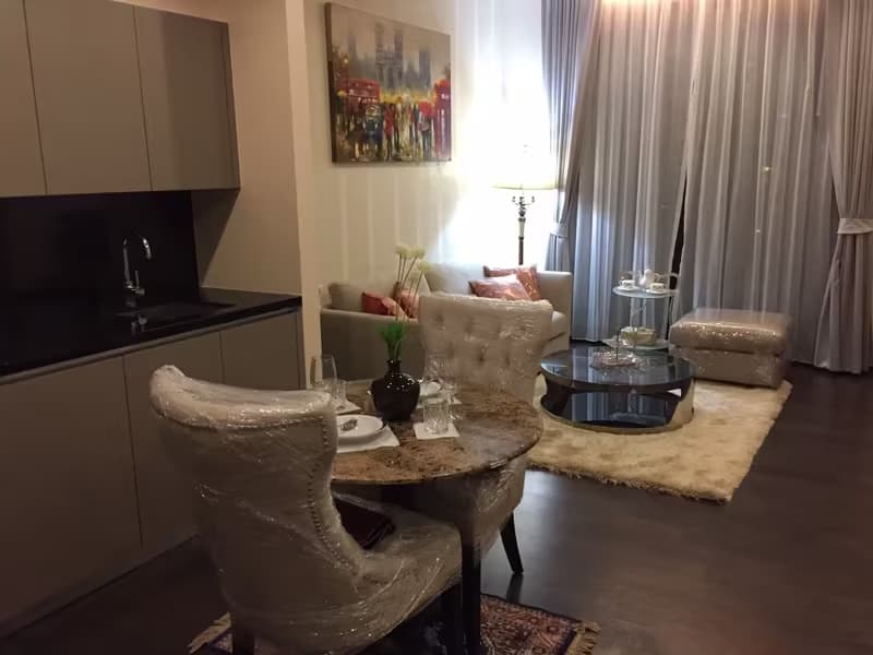 1 Bedroom Condo