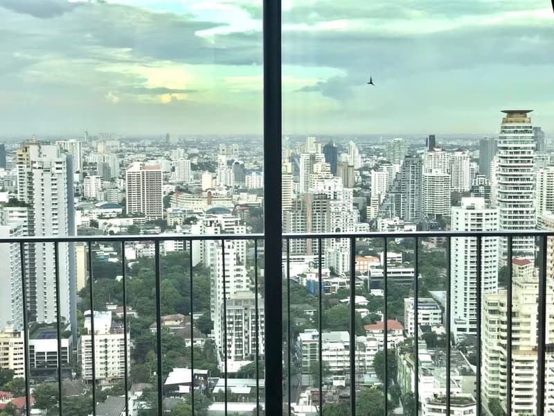 2 Bed Condo for Rent in Watthana
