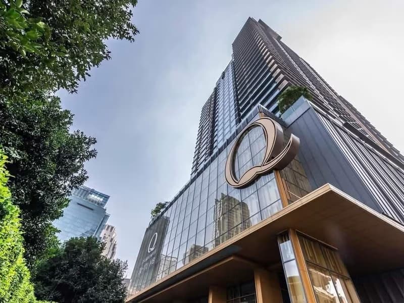 2 Bed Condo for Sale in Khlong Toei