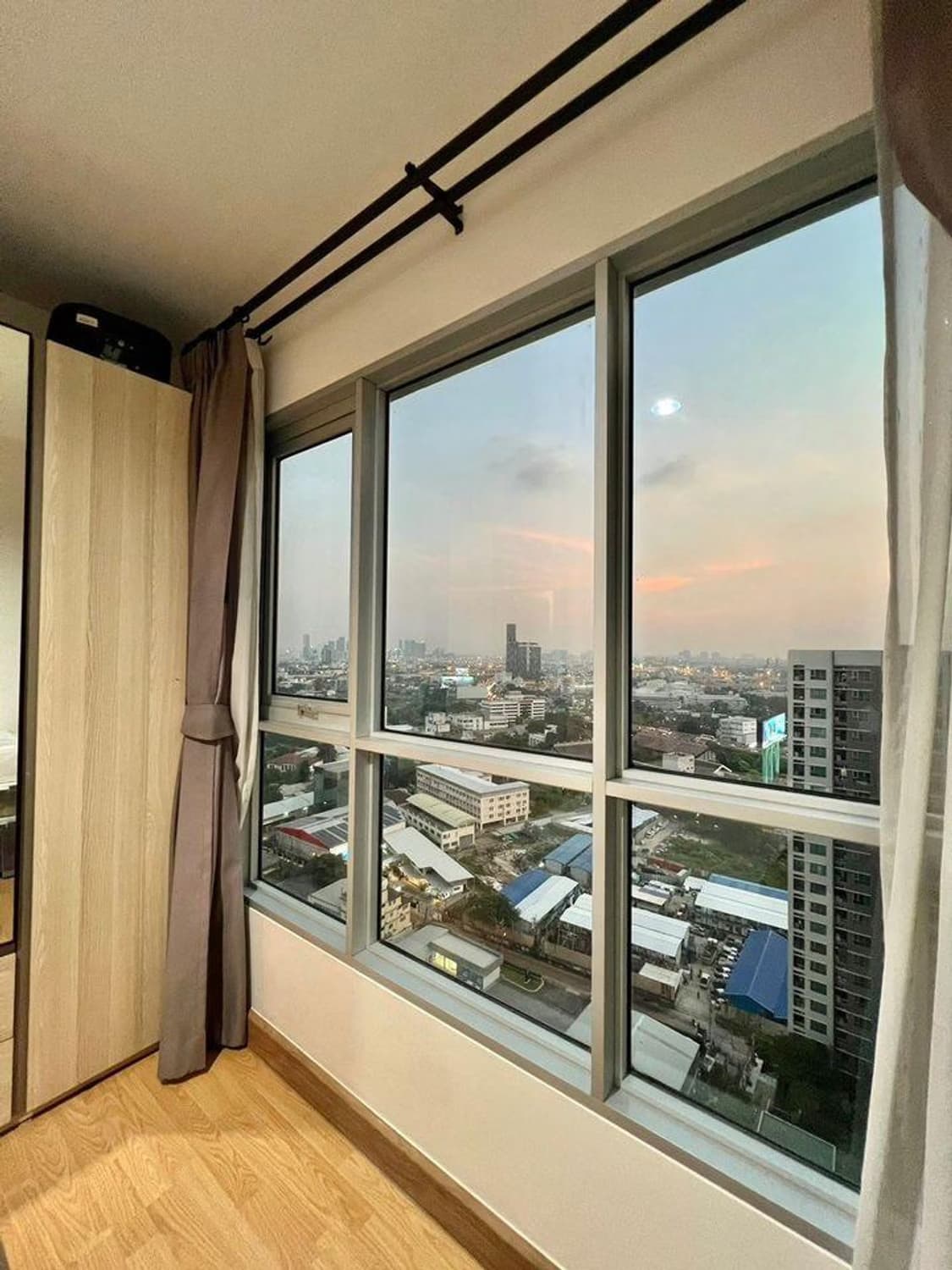 1 Bed Condo for Sale in Khlong Toei - Image 13