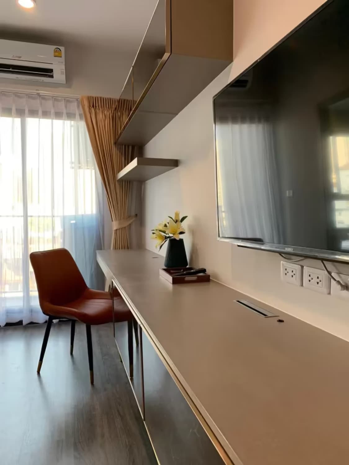 Condo for Rent at IDEO Chula-Sam  - Image 5