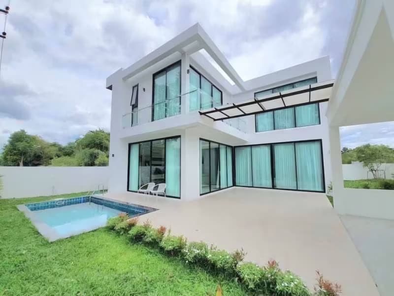 3 Bed House for Rent and Sale in Hang Dong District