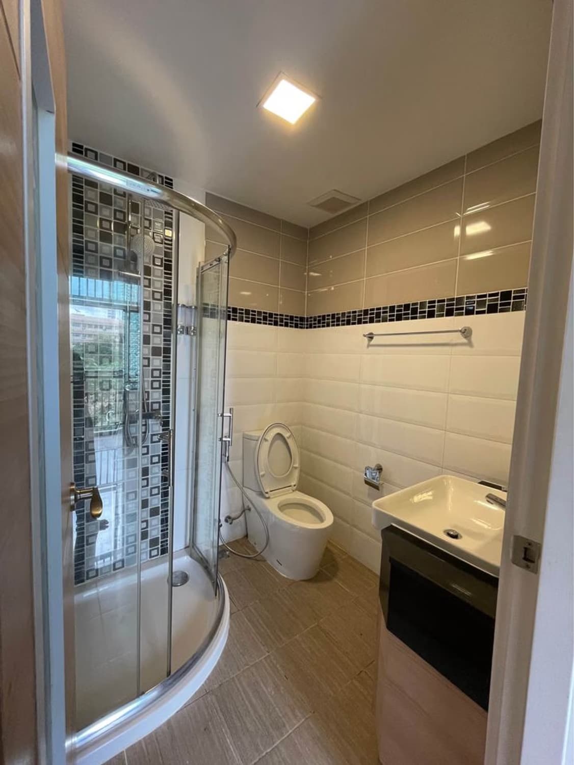 1 Bed Condo for Sale in Mueang Chiang Mai - Image 5
