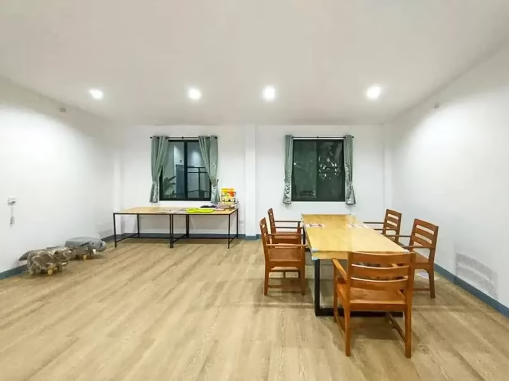 4 Bedroom House - Image 20