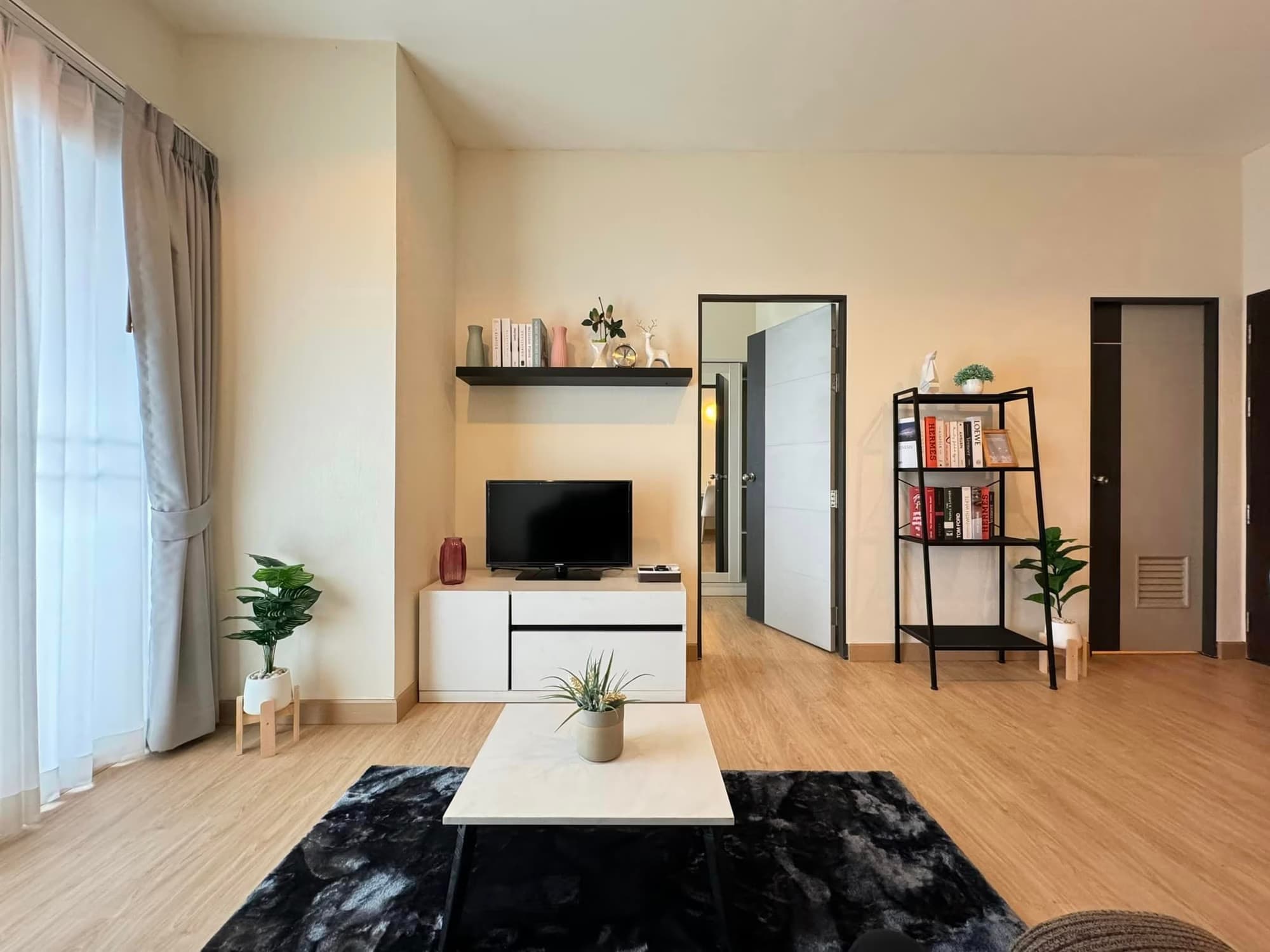 1 Bed Condo for Sale in Mueang Chiang Mai - Image 8