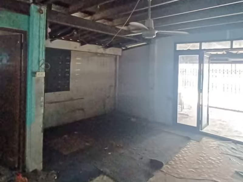 House for Sale in Phra Khanong.