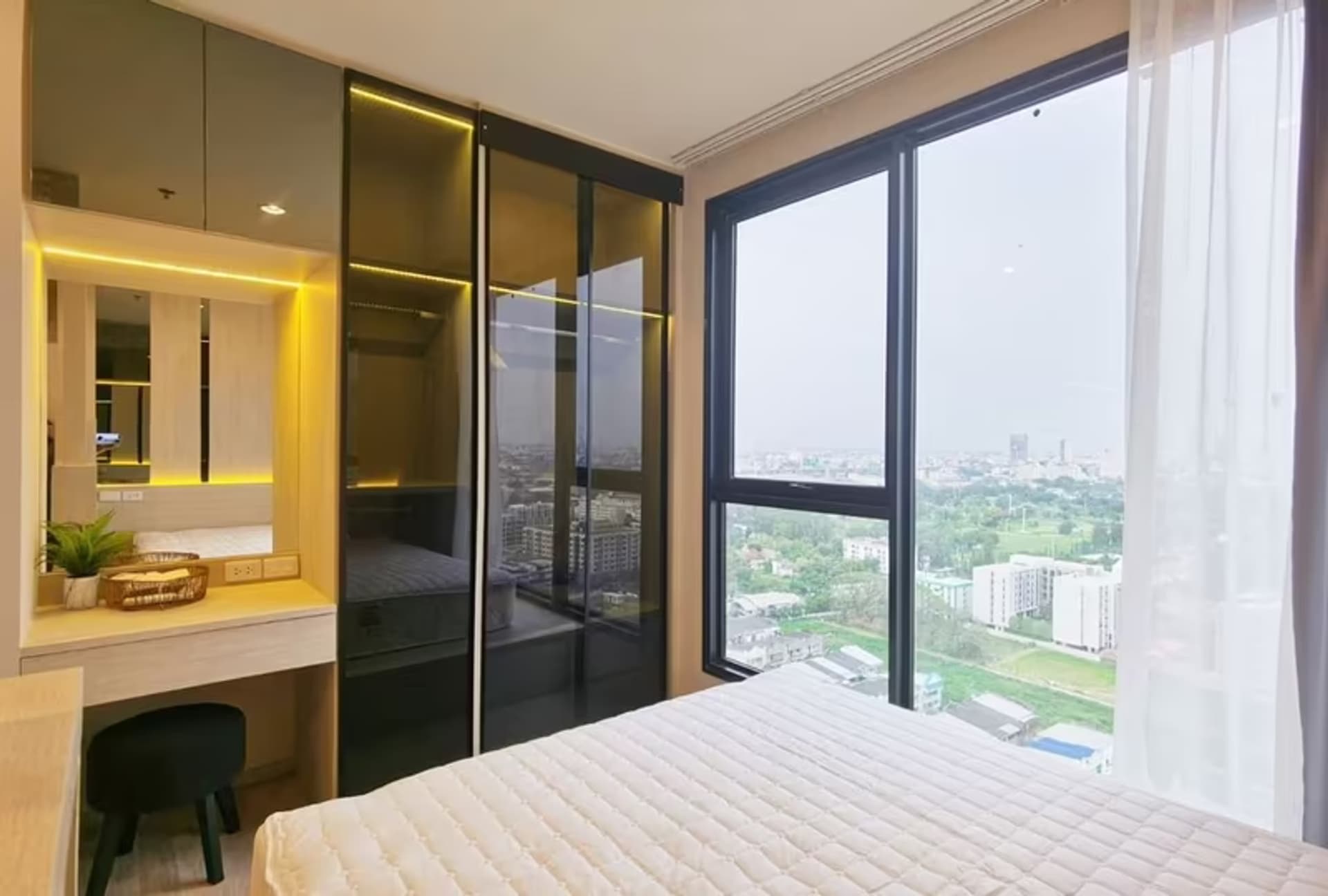  Ideo Mobi Sukhumvit Eastpoint - Image 12