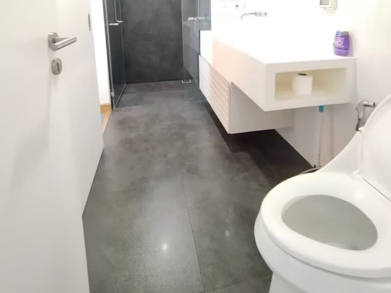 1 Bedroom Condo