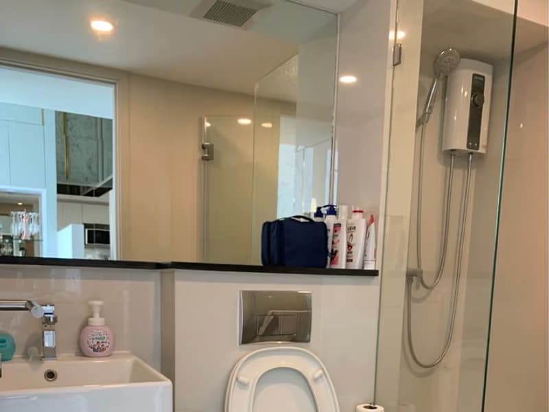 1 Bed Condo for Rent  Near Chong Nonsi BTS