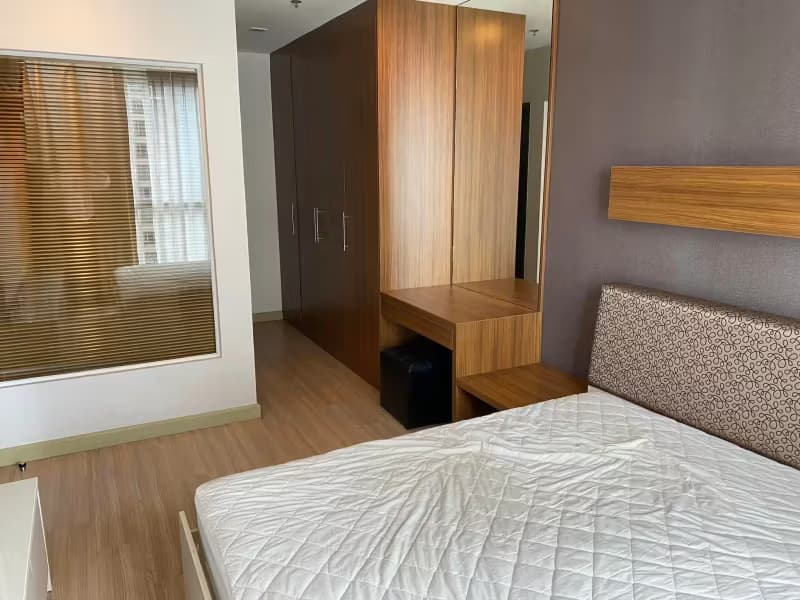1 Bedroom Condo