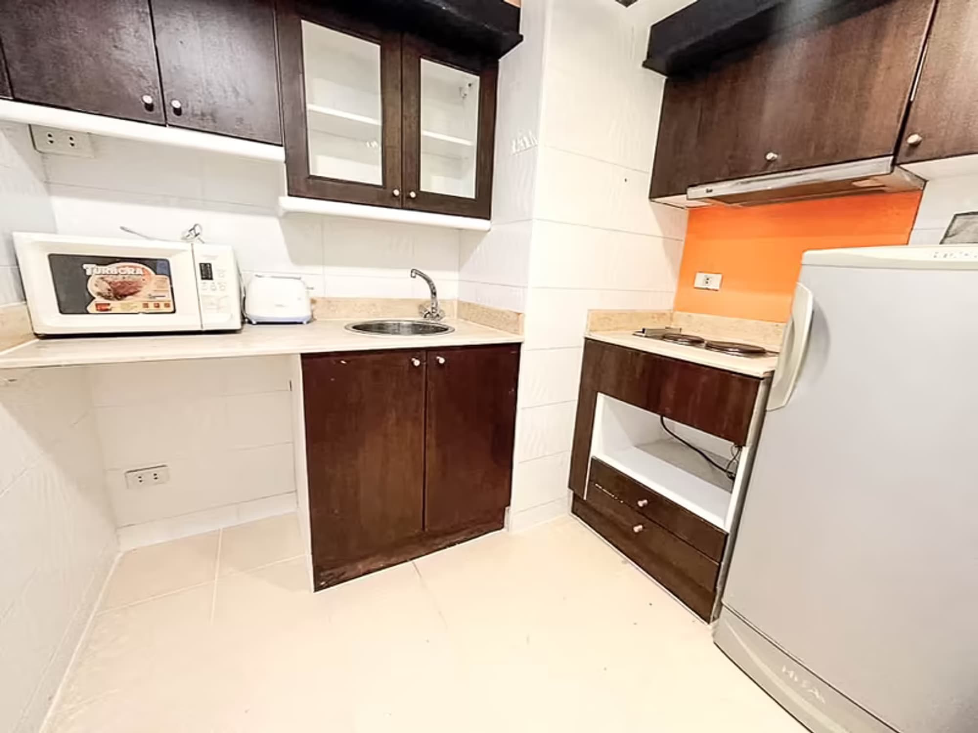 2 Bedroom Condo for Rent at Omni Sukhumvit  - Image 9