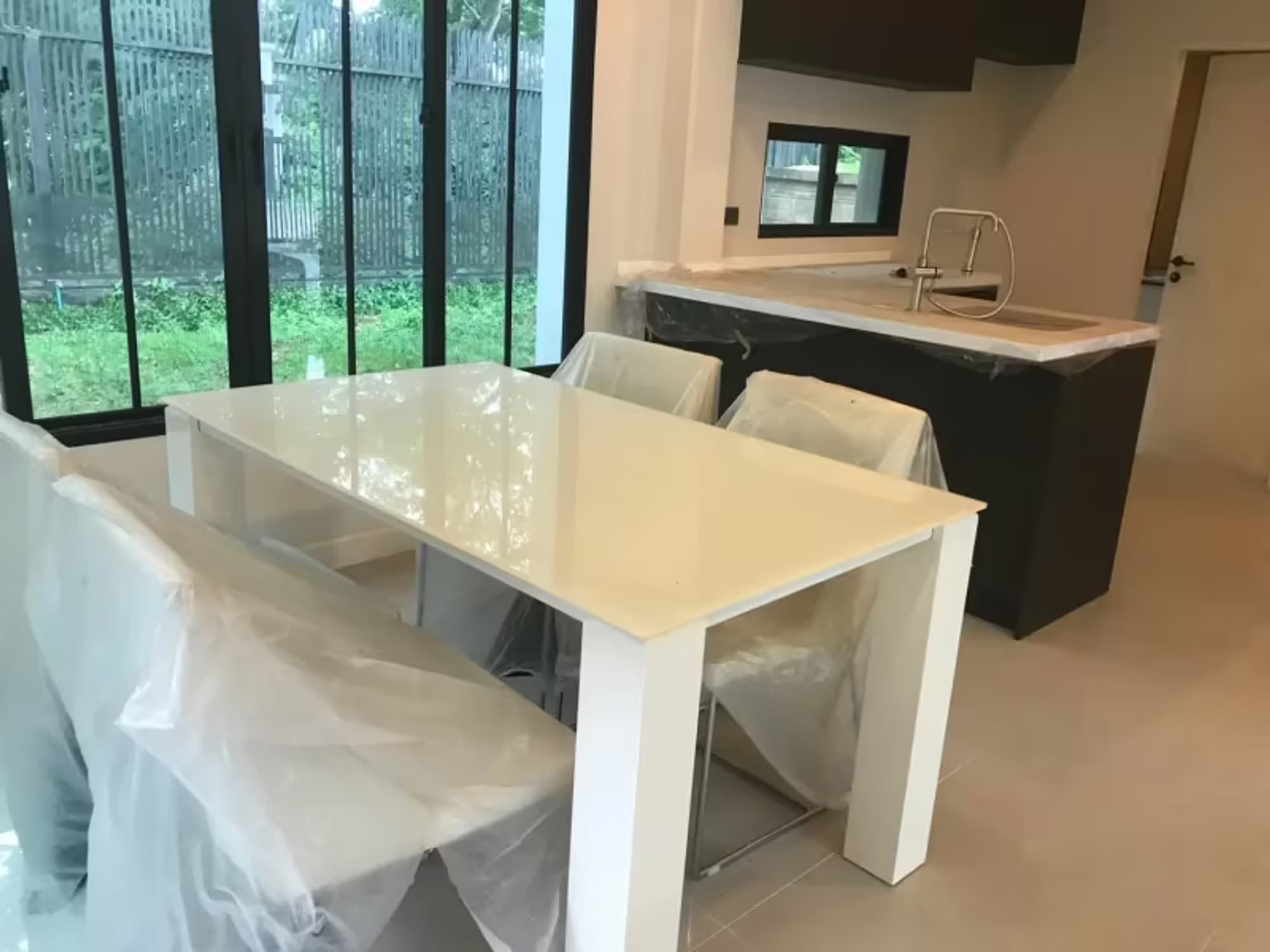 3 Bedroom House - Image 4