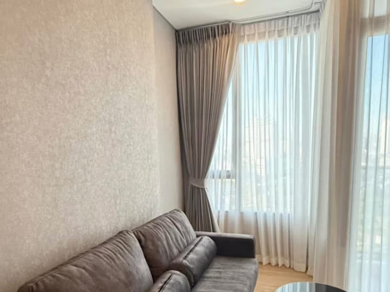 1 Bed Condo for Rent in Huai Khwang