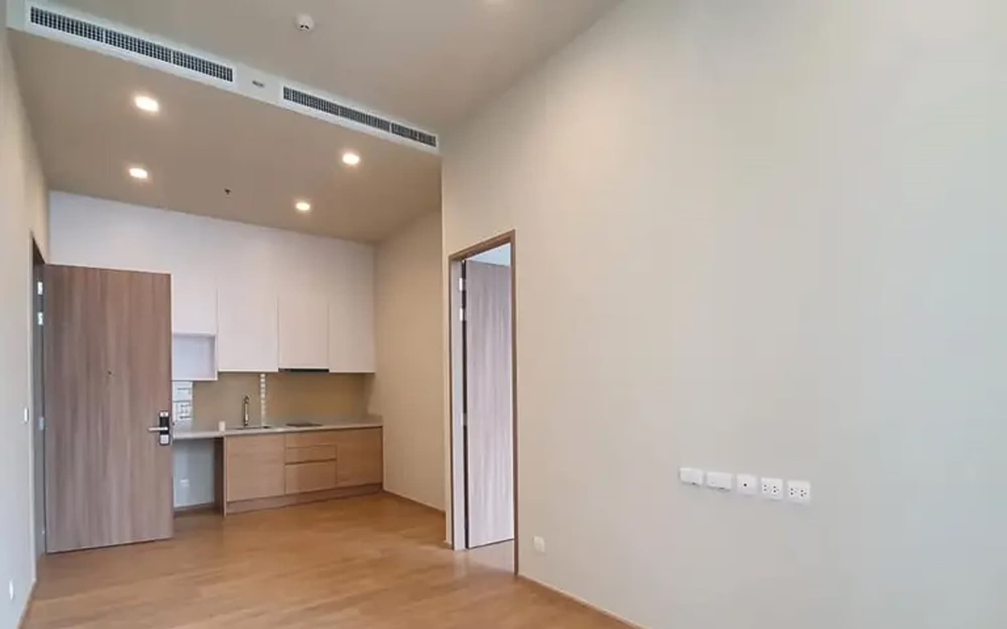 1 Bedroom Condo for sale - Image 2