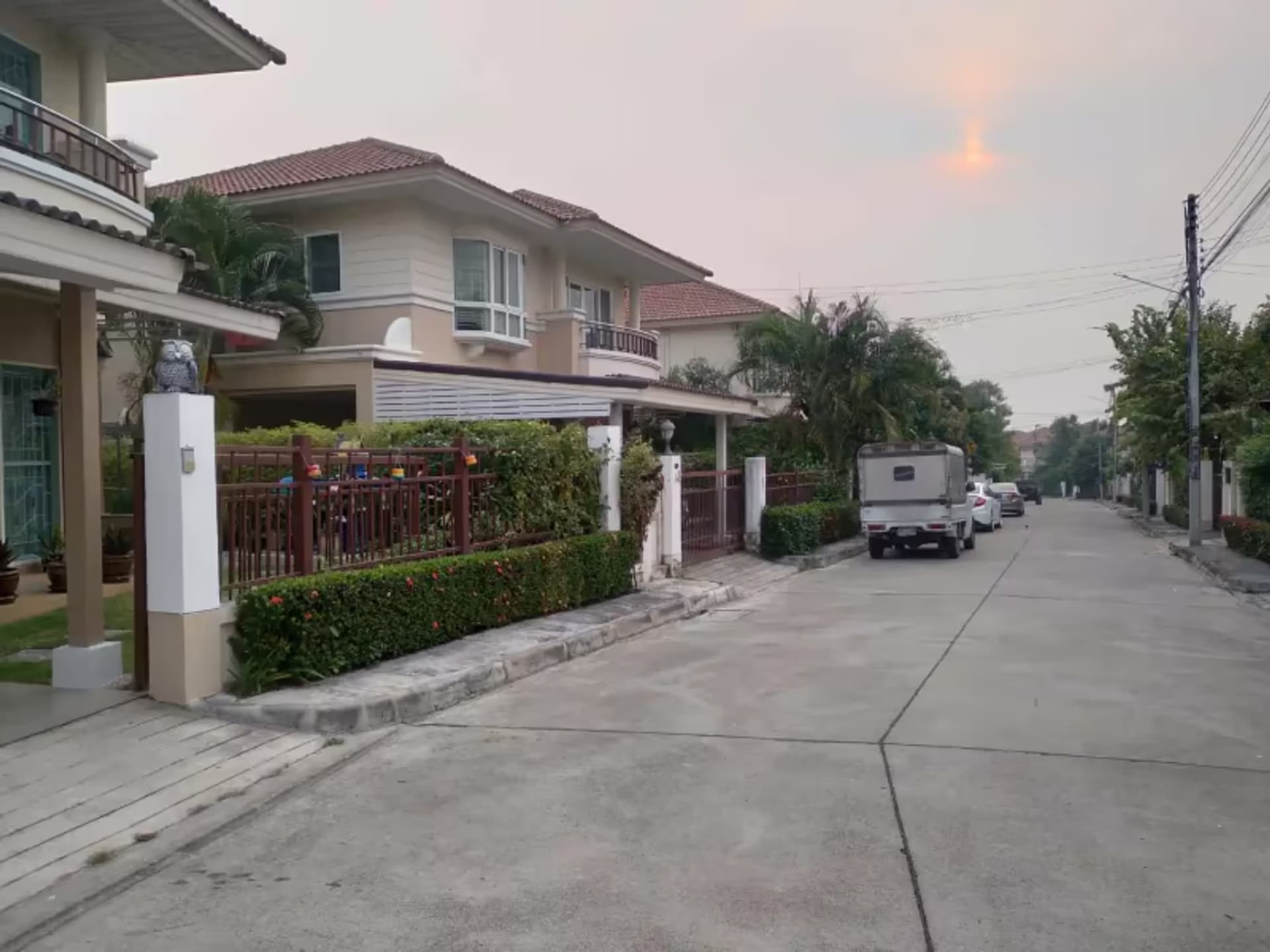 3 Bedroom House - Image 2