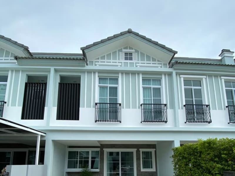 3 Bedroom Townhouse
