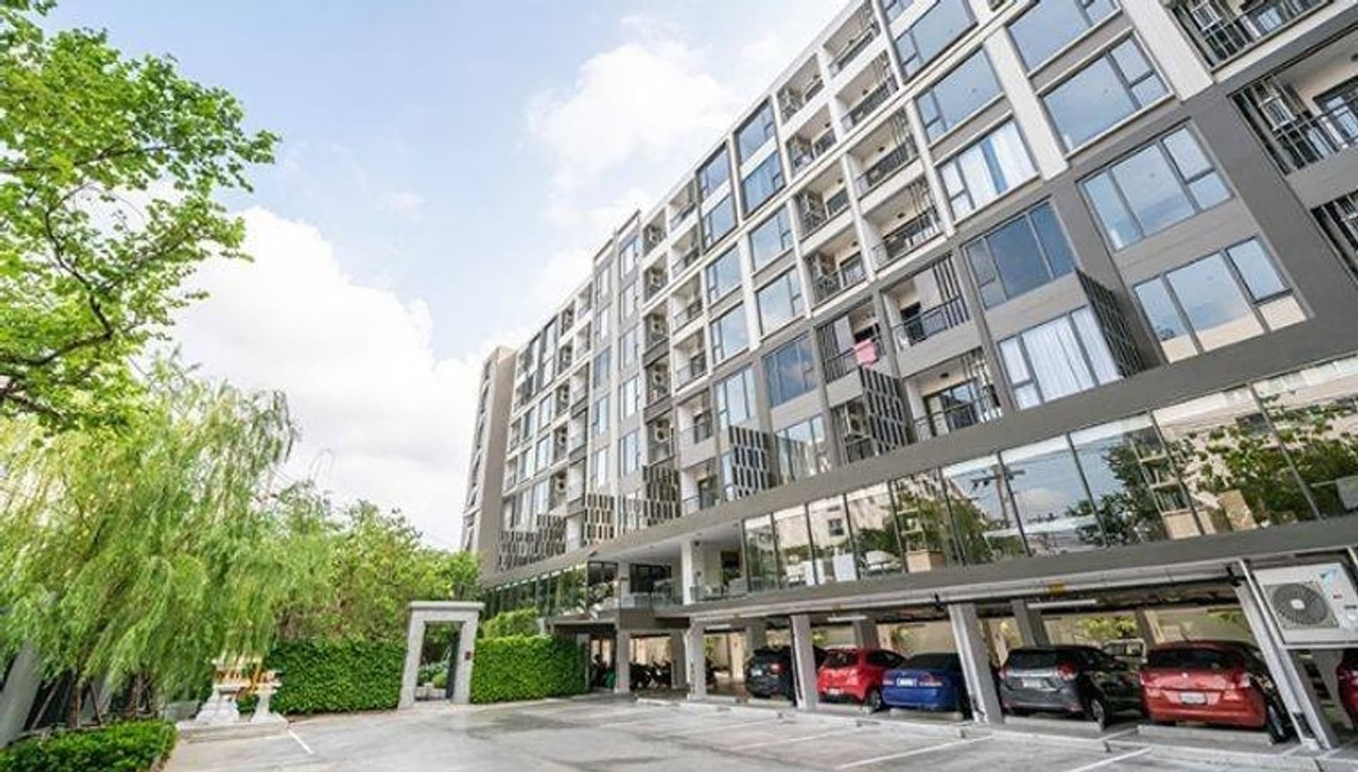 1 Bedroom Condo - Image 7