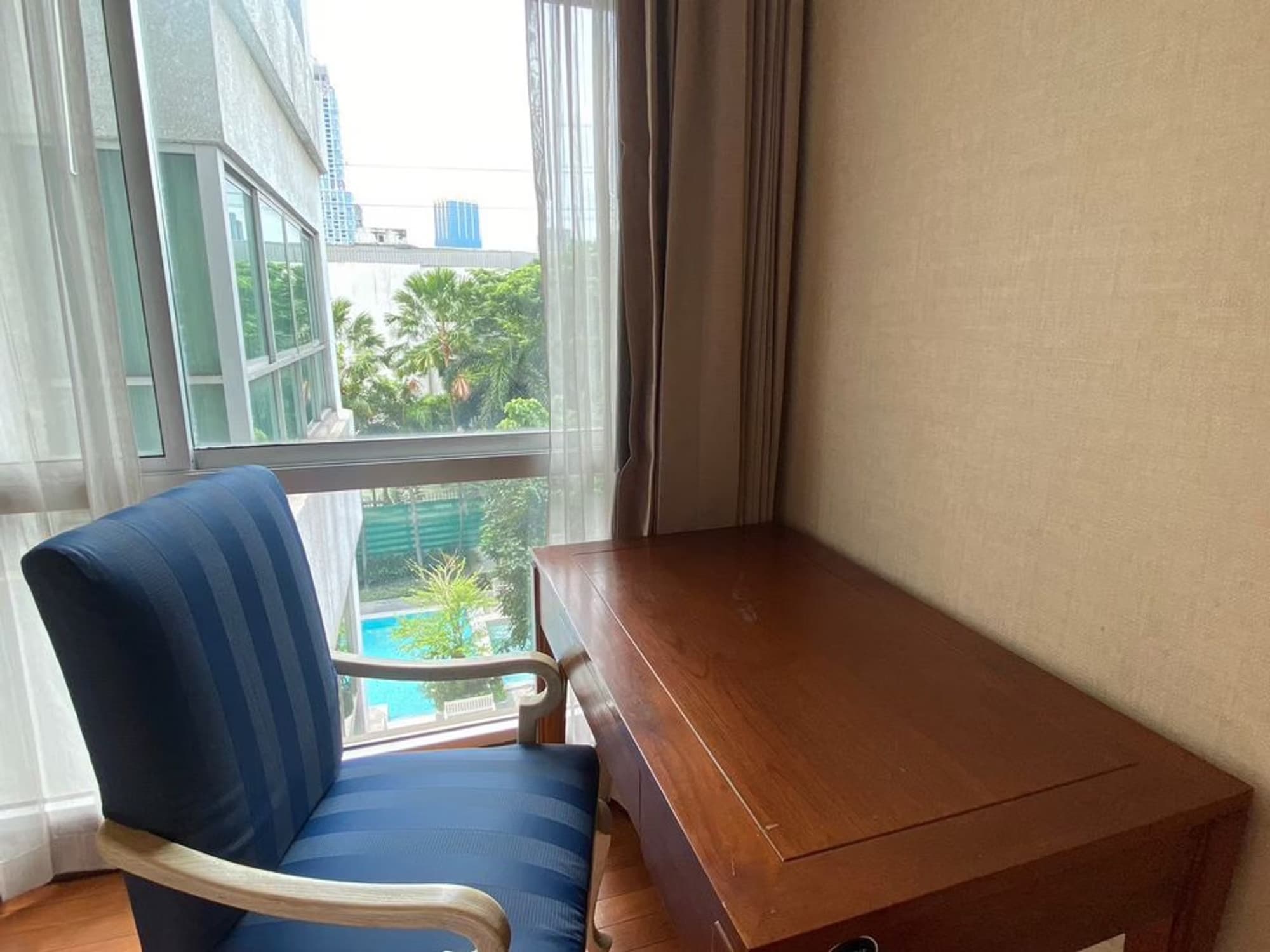 Condo for Rent at Royal Residence Park - Image 17