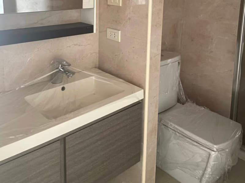 3 Bed Condo for Sale in Sathon