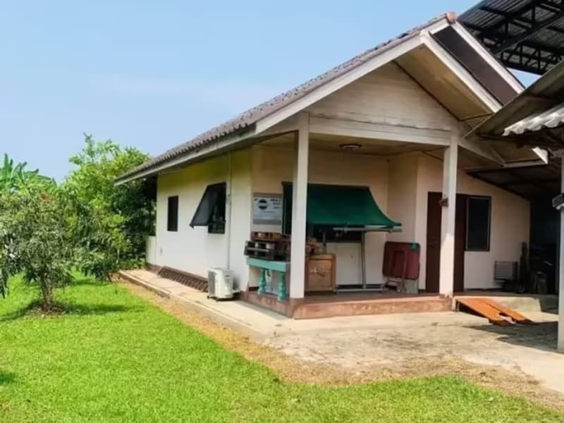 2 Bedroom House