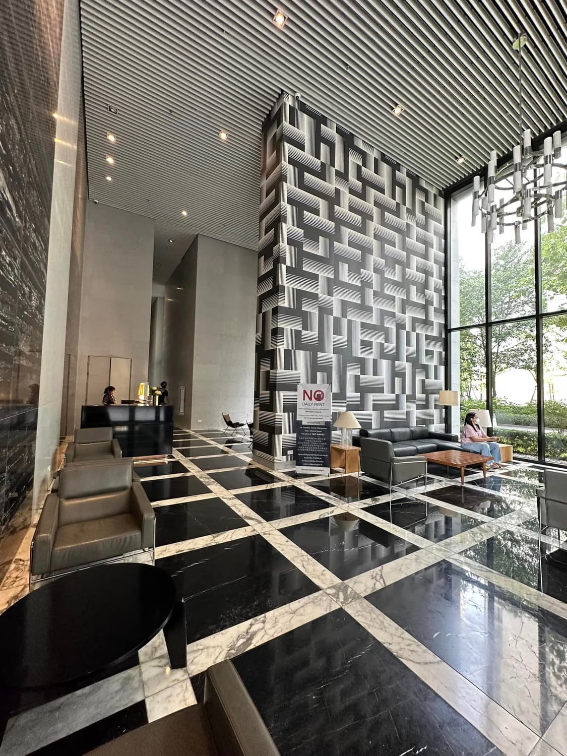 1 Bed Condo for Sale in Khlong Toei - Image 5