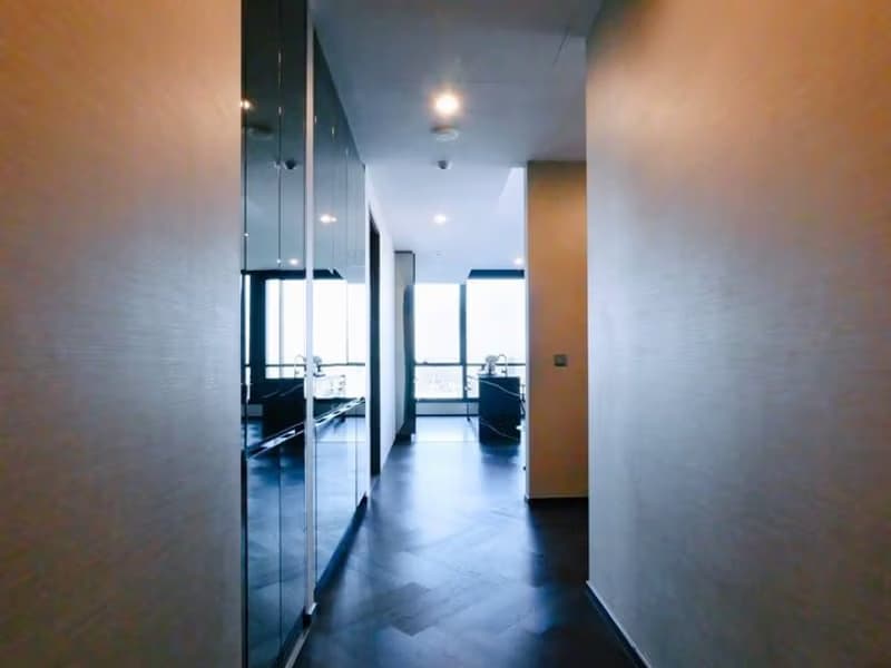 3 Bed Condo for Rent in Khlong Toei
