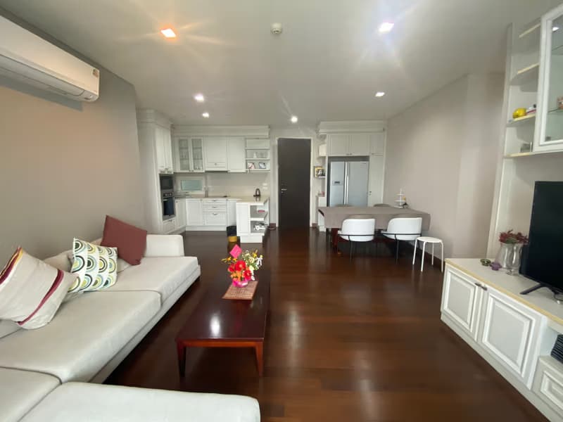  Ivy Thonglor 23